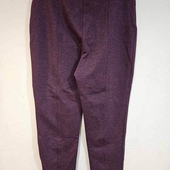 Weekends by Chicos purple pants 2 short - Picture 6 of 12